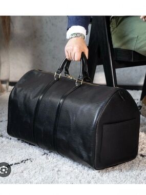 Authentic Louis Vuitton unisex Keepall 50 bag M42962 black Epi leather LV